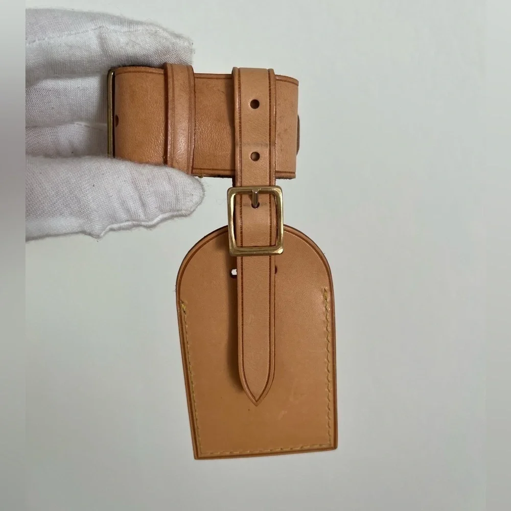 Louis Vuitton Vachetta Luggage Tag with Poignet